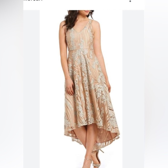 Badgley Mischka Dresses & Skirts - Badgley Mischka Champagne Sleeveless Sequin Gown Event Size 10 Formal Wedding